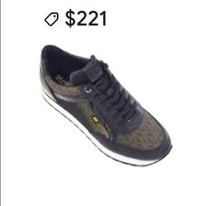 MK nice shoes brand new